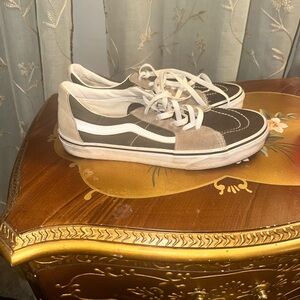 Vans Classic Sneakers in Brown, forest green, Tan and  White